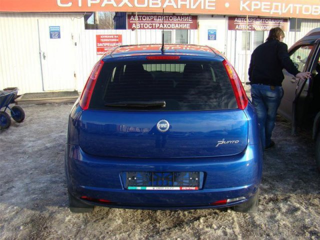 Продается Fiat Punto 2006 г. в.,  1.4 л.,  РКПП,  30000 км.,  хорошее состояние в городе Тюмень, фото 2, стоимость: 330 000 руб.