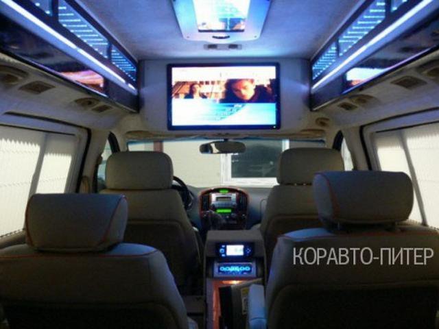 Hyundai Starex,  2012 г. в.,  автоматическая,  2500 куб. в городе Санкт-Петербург, фото 2, Ленинградская область