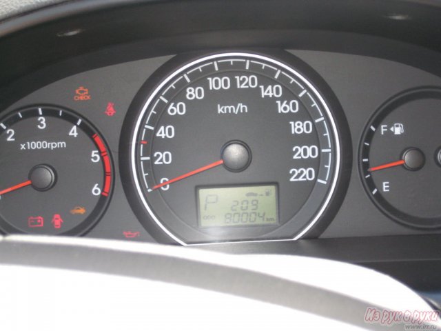 Hyundai Starex,  минивэн,  2008 г. в.,  пробег:  103000 км.,  автоматическая,  2.5л в городе Краснодар, фото 2, Краснодарский край
