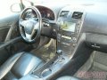 Toyota Avensis,  седан,  2009 г. в.,  пробег:  150000 км.,  автоматическая,  2 л в городе Сургут, фото 2, стоимость: 720 000 руб.
