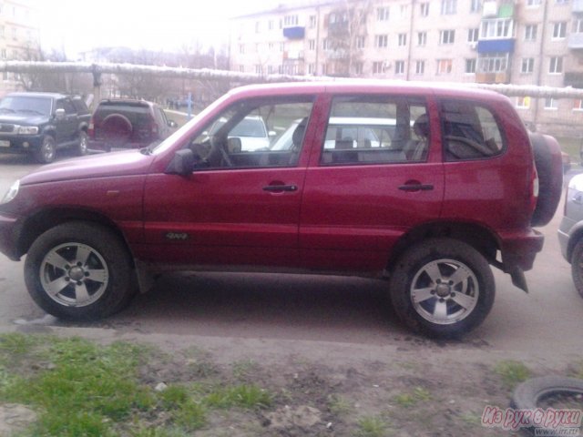 Chevrolet Niva,  внедорожник,  2008 г. в.,  пробег:  70000 км.,  механическая,  1.7 л в городе Чапаевск, фото 1, стоимость: 340 000 руб.