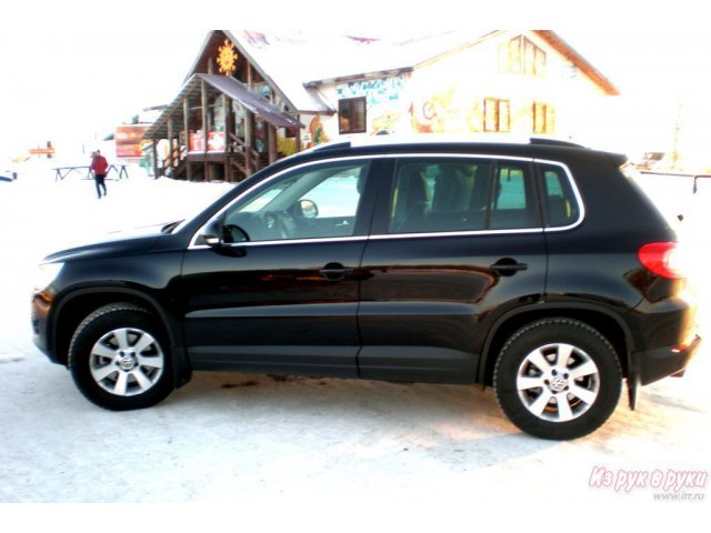 Volkswagen Tiguan,  хэтчбек,  2010 г. в.,  пробег:  36000 км.,  автоматическая,  2,0 л в городе Иркутск, фото 1, стоимость: 1 050 000 руб.