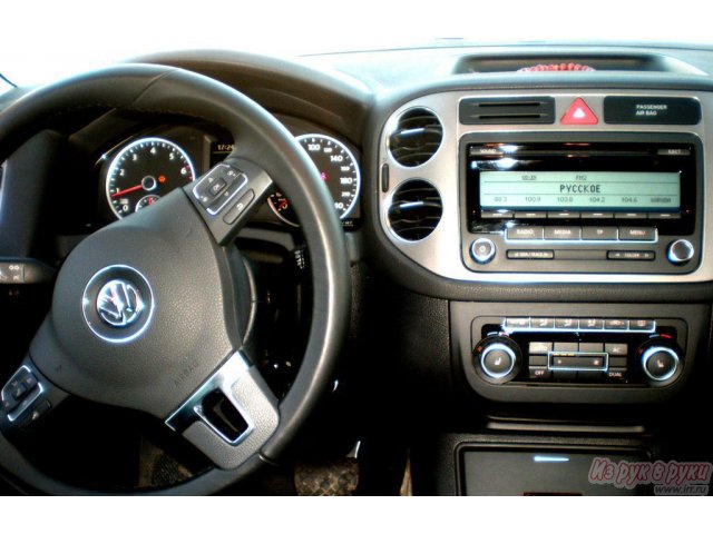 Volkswagen Tiguan,  хэтчбек,  2010 г. в.,  пробег:  36000 км.,  автоматическая,  2,0 л в городе Иркутск, фото 3, Иркутская область