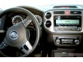 Volkswagen Tiguan,  хэтчбек,  2010 г. в.,  пробег:  36000 км.,  автоматическая,  2,0 л в городе Иркутск, фото 3, Volkswagen