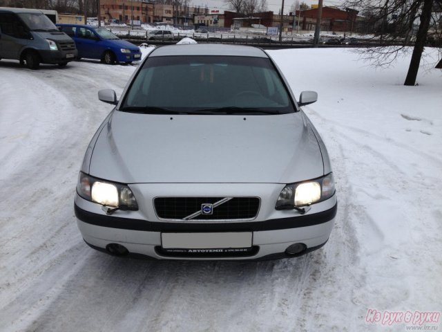 Volvo S60,  седан,  2003 г. в.,  пробег:  205000 км.,  механическая,  2.4 л в городе Санкт-Петербург, фото 4, стоимость: 320 000 руб.