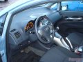 Toyota Auris,  хэтчбек,  2008 г. в.,  пробег:  44000 км.,  роботизированная,  1.6 л в городе Великий Новгород, фото 1, Новгородская область