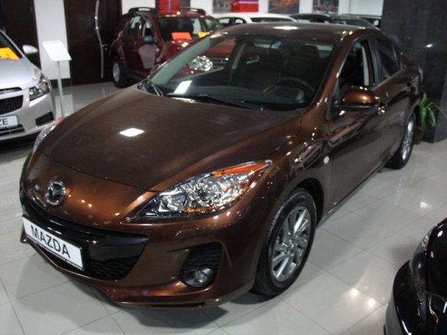 Mazda 3,  седан,  2012 г. в.,  автомат,  1,6 л,  цвет:  серебристый в городе Москва, фото 3, стоимость: 654 000 руб.