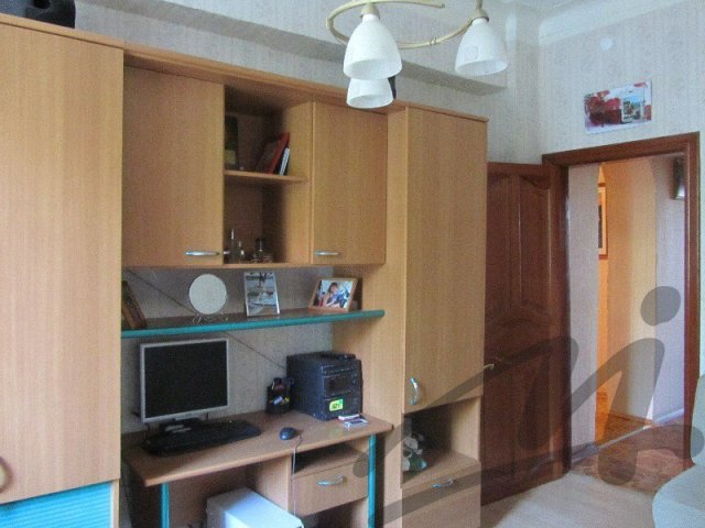 Павловский Посад, продам, 4-комн. кв-ру, Володарского, 95, 60 мин. т. от метро Новогиреево МИЭЛЬ в городе Павловский Посад, фото 4, стоимость: 4 600 000 руб.