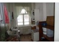 комната в трехкомнатной квартире в городе Горно-Алтайск, фото 1, Алтай