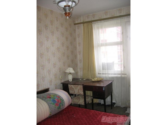 2-комн. квартира, Санаторная ул, 9, 4/10 общая 50 кв. м., с/у раздельный, без ремонта, балкон/лоджия, городской телефон, приватизированная в городе Тула, фото 3, Тульская область