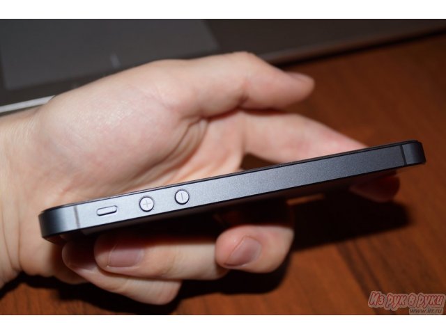Продам мобильный телефон Apple iPhone 5 Android 4.9.1 новый в городе Ярославль, фото 1, стоимость: 7 500 руб.