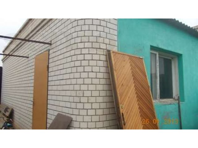 2-х этажный коттедж возле речки и дороги в городе Астрахань, фото 1, Продажа домов в городе