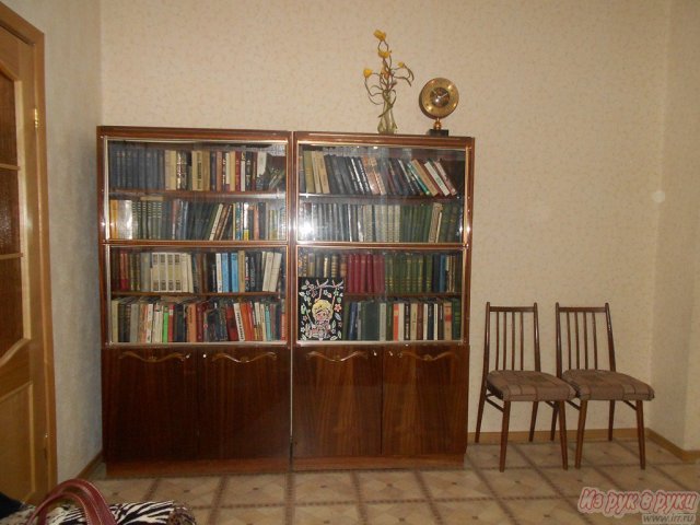 Книжные шкафы в городе Владимир, фото 1, стоимость: 500 руб.