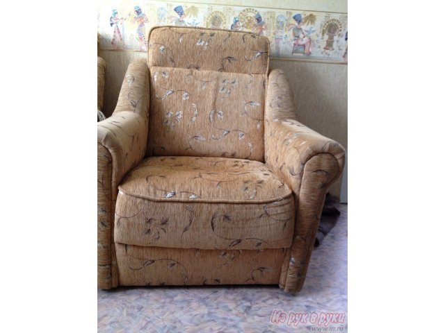 Продам набор мягкой мебели в городе Находка, фото 1, стоимость: 8 000 руб.