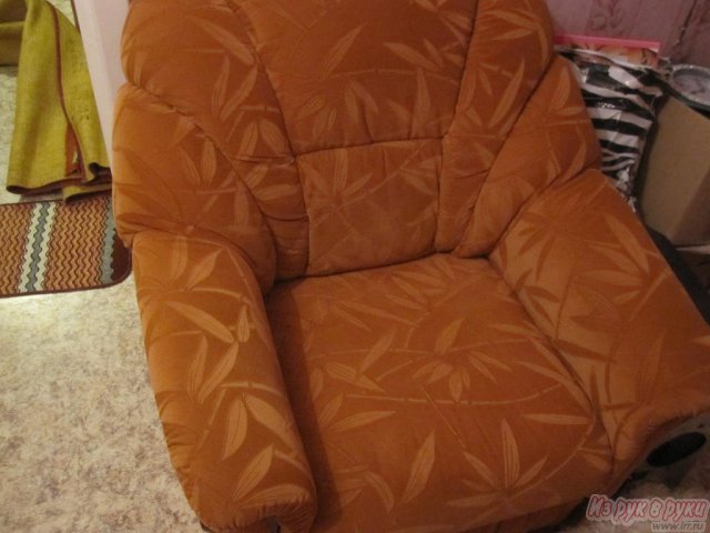 Продам комплект диван+кресло в городе Великий Новгород, фото 1, Диваны