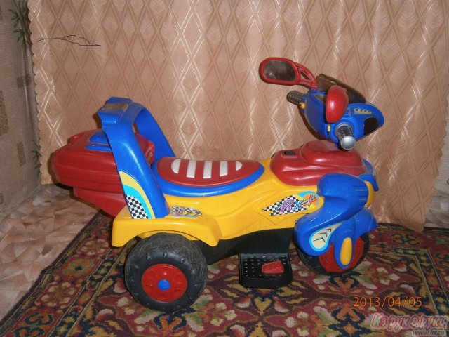 Продается детский мотоцикл на аккамуляторах для ребенка от 1.5 до 3.5 лет в городе Ульяновск, фото 1, стоимость: 2 500 руб.