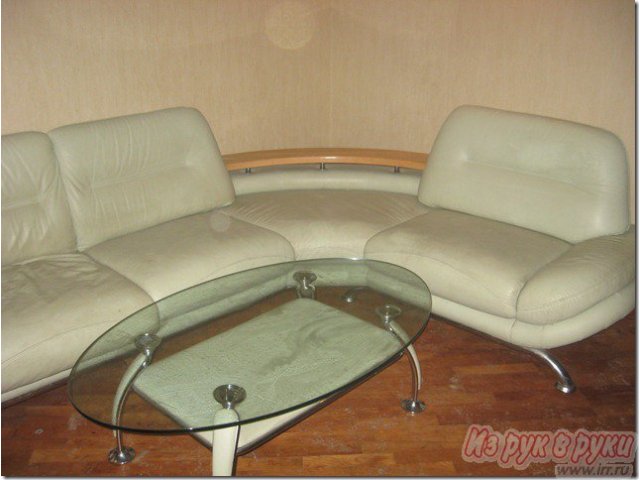 Кожаный диван в городе Самара, фото 1, стоимость: 15 000 руб.