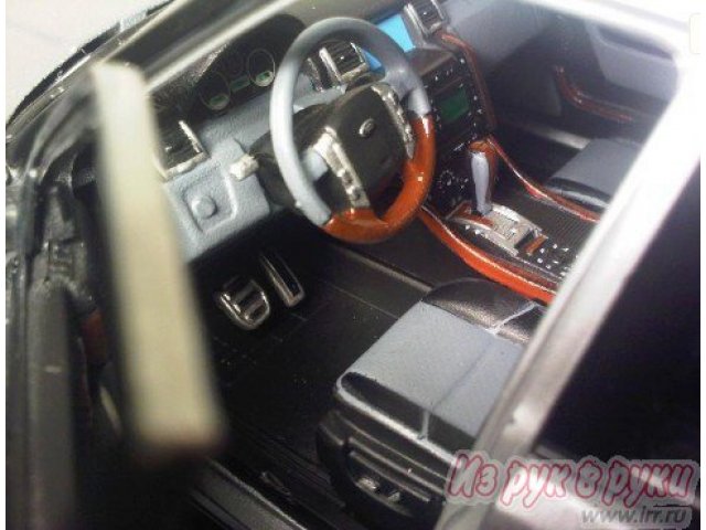 моделька Range Rover Sport 1:18 MAISTO в городе Тольятти, фото 3, стоимость: 999 руб.