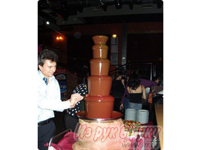 продам шоколадный фонтан 1.5 метра высотой в городе Красноярск, фото 1, стоимость: 15 000 руб.