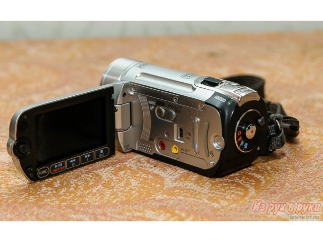 Продам:  видеокамера Canon fs10 в городе Серпухов, фото 2, Московская область
