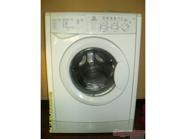 Продам:  стиральная машина Indesit WISL 105 в городе Ярославль, фото 1, Стиральные машины