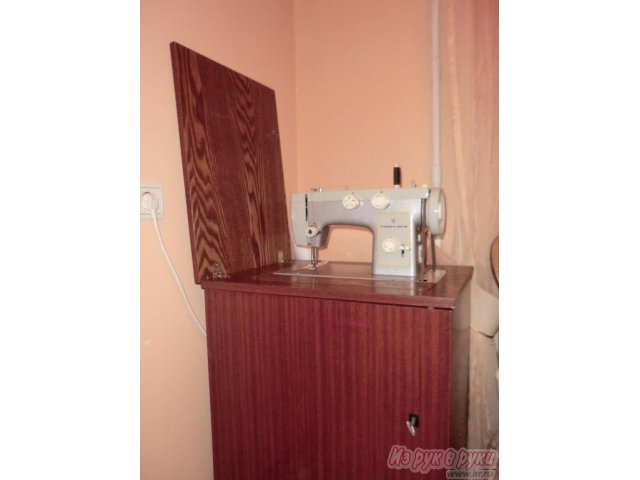 Продам:  швейная машинка Чайка 142m в городе Новосибирск, фото 1, стоимость: 2 500 руб.