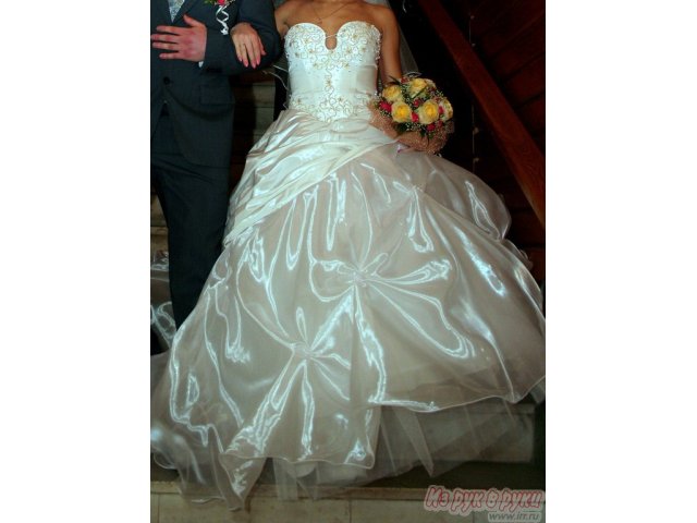 Свадебное платье,  новое,  б/у один раз. в городе Кемерово, фото 1, стоимость: 0 руб.
