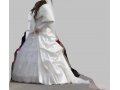 Шикарное свадебное платье со шлейфом в городе Красноармейск, фото 1, Московская область