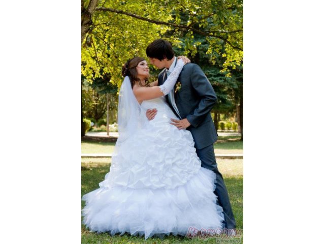 Счастливое свадебное платье в городе Пятигорск, фото 3, стоимость: 6 500 руб.