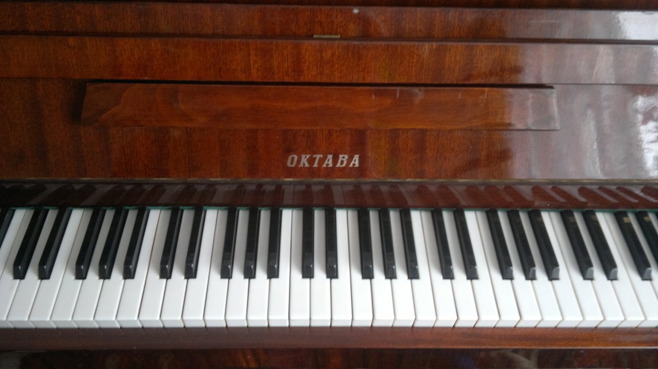 продам пианино в городе Ульяновск, фото 1, Ульяновская область