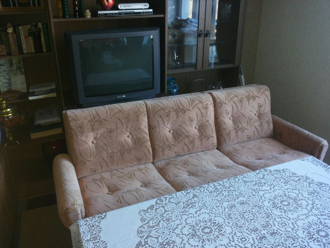 Продаю мебель для гостиной +2 дивана в городе Владикавказ, фото 3, Северная Осетия-Алания