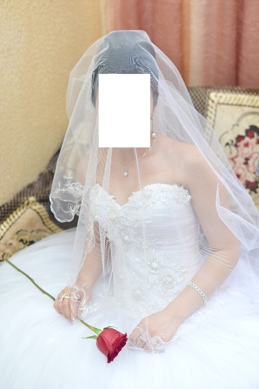 Продам красивое свадебное платье в городе Нижний Тагил, фото 1, телефон продавца: +7 (912) 215-57-69