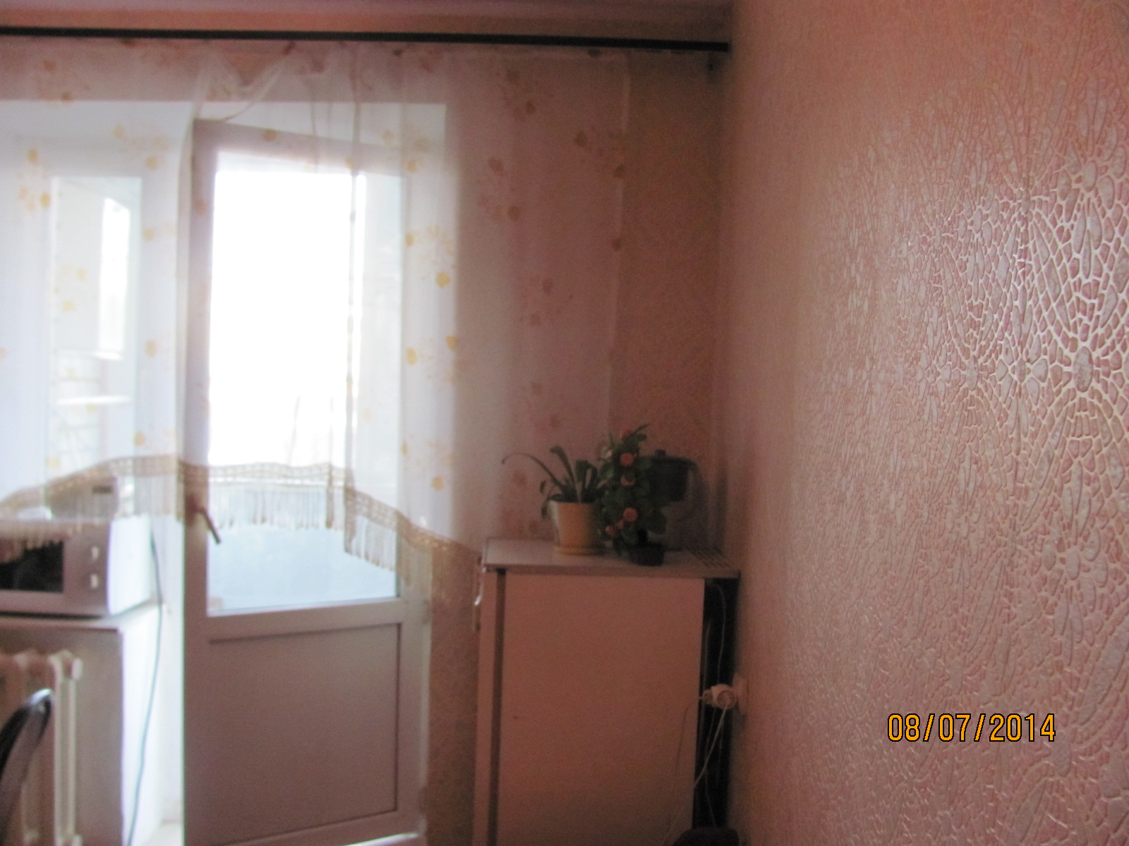 Комната посуточно ул. Астраханская в городе Саратов, фото 1, Саратовская область