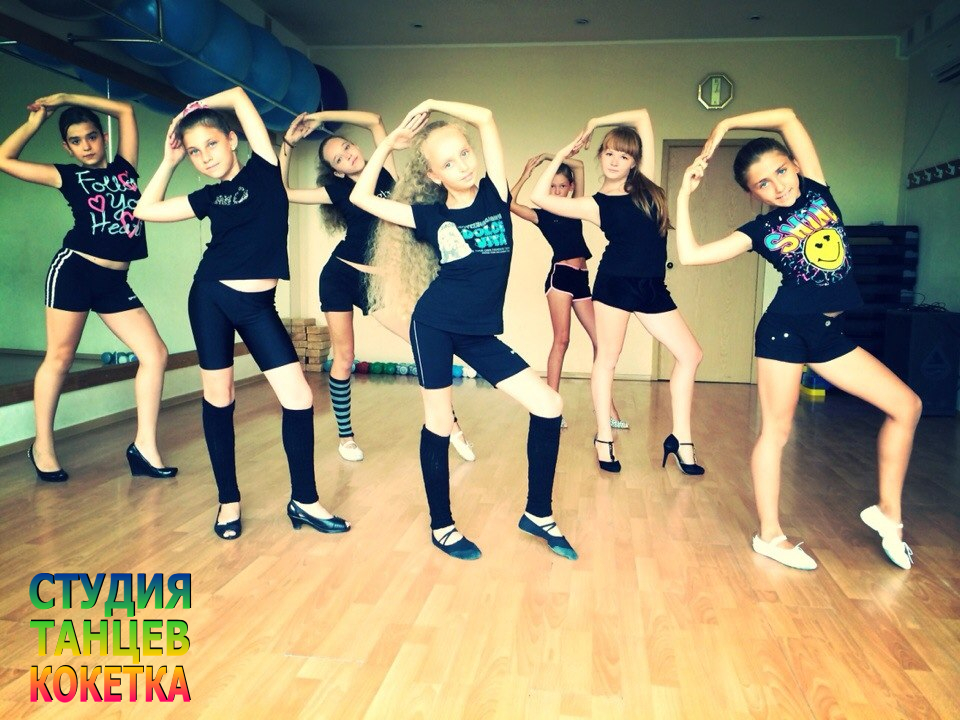 Эстрадные танцы для девочек 9-17 лет (Dance MIX, Jazz Funk, Hip-Hop) в городе Новороссийск, фото 9, телефон продавца: +7 (952) 854-29-42