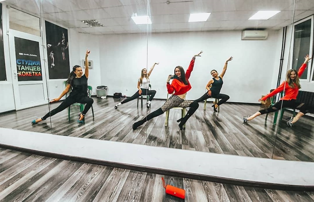 Танцы для девушек в Новороссийске в городе Новороссийск, фото 4, Обучения и занятия