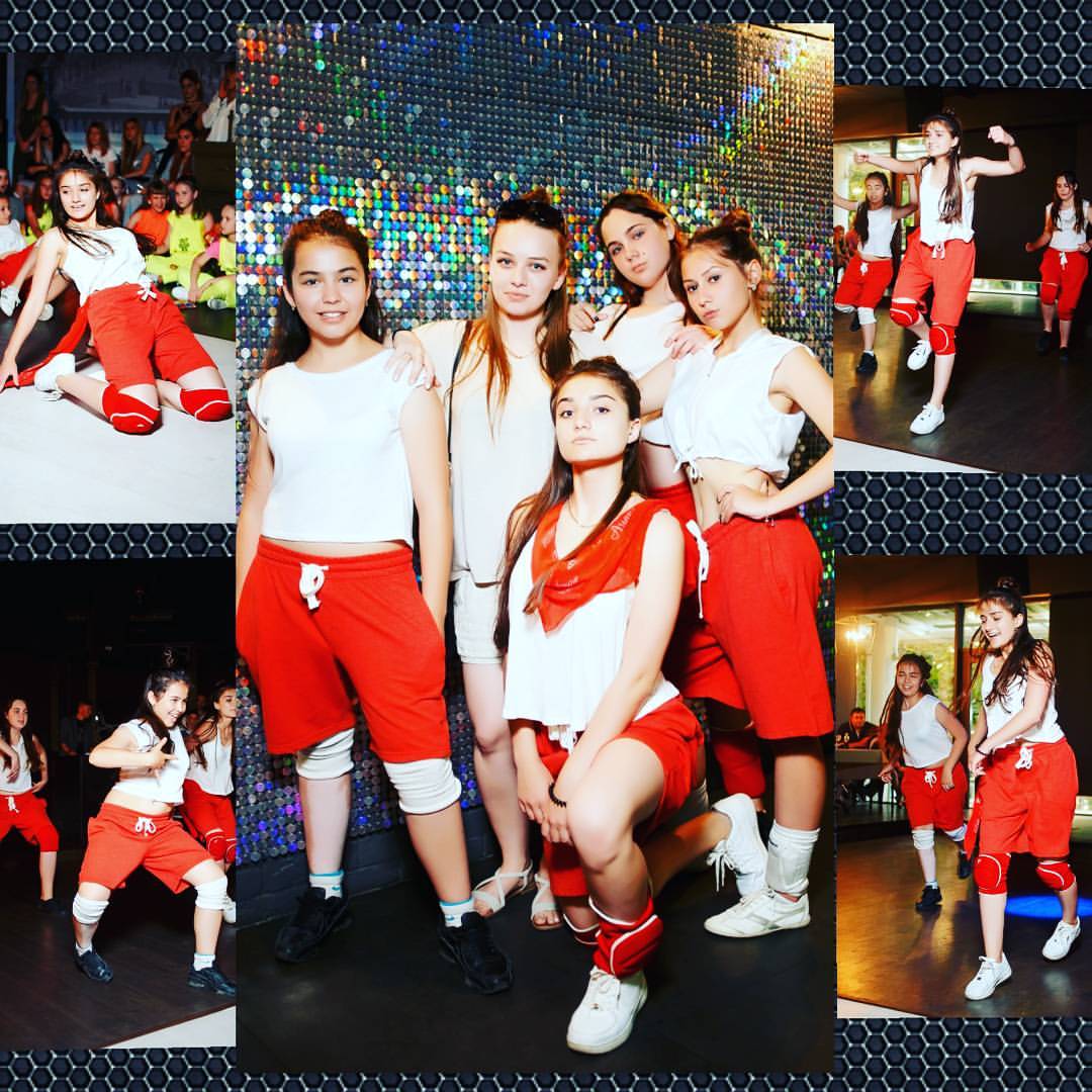 Танцы для девочек от 14 - 17 лет в Новороссийске в городе Новороссийск, фото 1, телефон продавца: +7 (952) 854-29-42