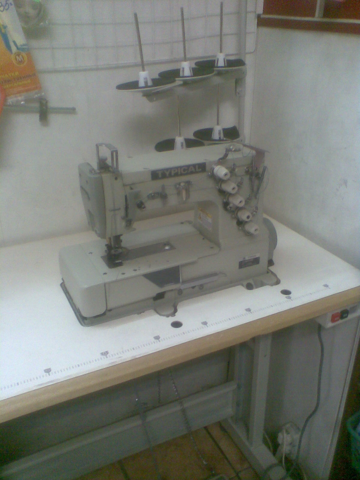 Швейная машина TYPICAL GK 31030 - комплект.  Продаю. в городе Самара, фото 1, Самарская область