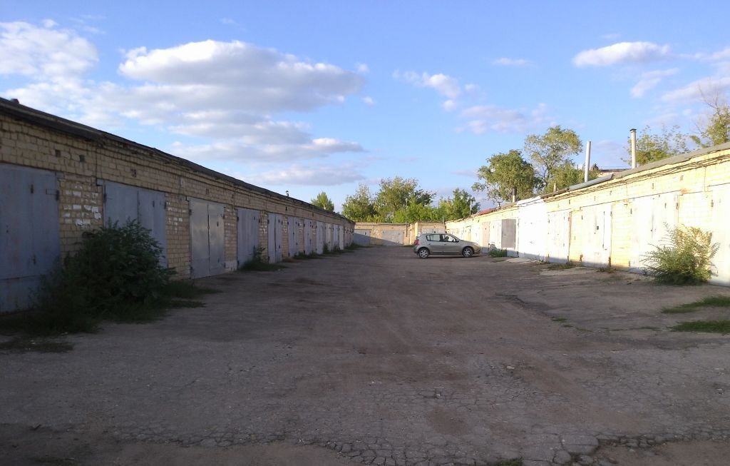 Гараж, остановка Гора в городе Саратов, фото 1, Саратовская область