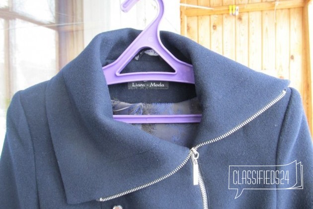 Пальто демисезонное в городе Томск, фото 2, стоимость: 4 500 руб.