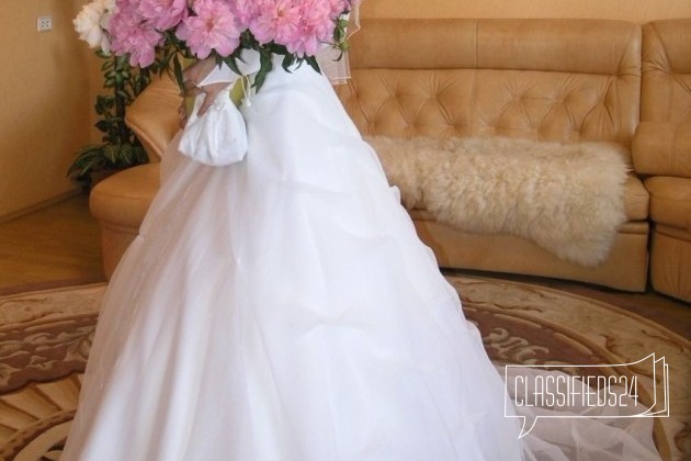 Свадебное платье в городе Кропоткин, фото 2, телефон продавца: +7 (967) 308-50-85