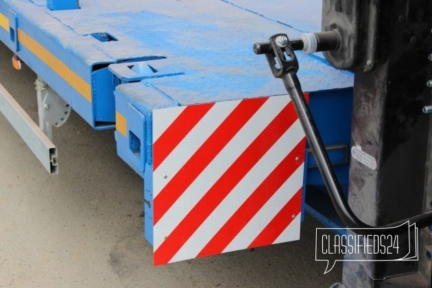 Трал контейнеровоз низкорамный 3-х осный 40т в городе Мурманск, фото 1, Мурманская область