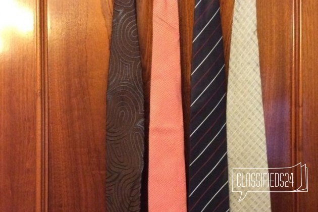Брендовые галстуки в городе Москва, фото 2, телефон продавца: +7 (985) 776-59-08