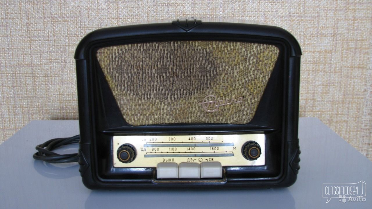 Коллекционный радио приемник в городе Саратов, фото 1, телефон продавца: +7 (927) 149-51-88