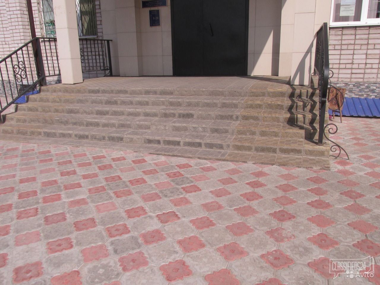 Укладка тротуарной плитки в городе Котлас, фото 3, Услуги по ремонту и строительству