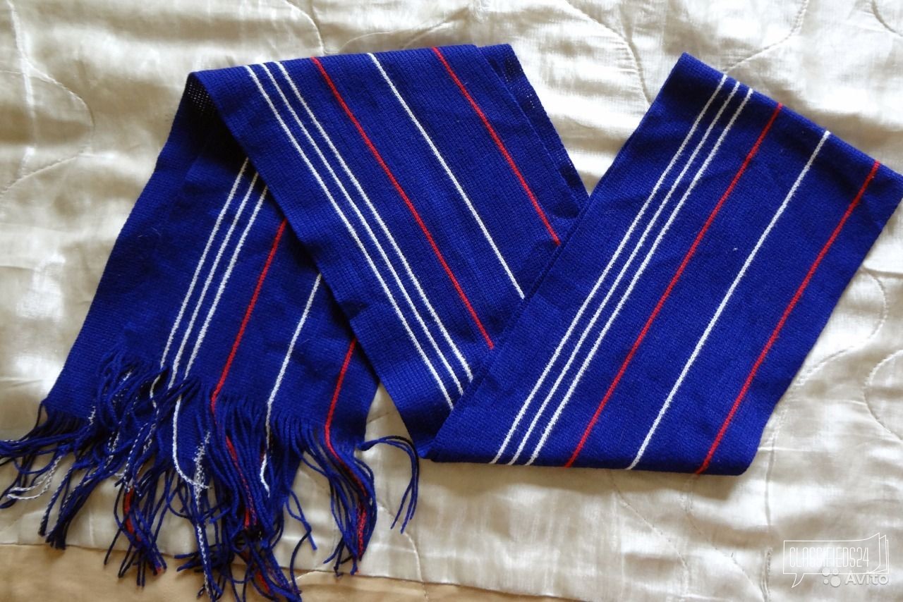 Шарф с бахрамой в городе Москва, фото 1, телефон продавца: +7 (903) 277-44-00