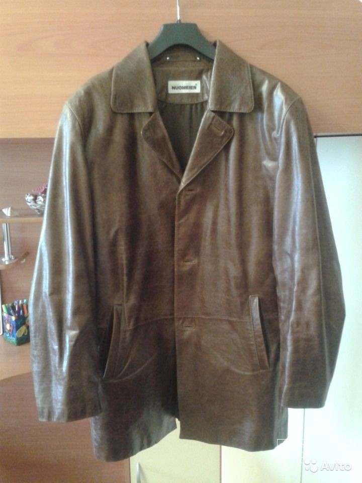 Кожаная куртка в городе Саратов, фото 1, стоимость: 5 000 руб.