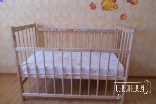 Кроватка в городе Саратов, фото 1, телефон продавца: +7 (905) 324-95-85