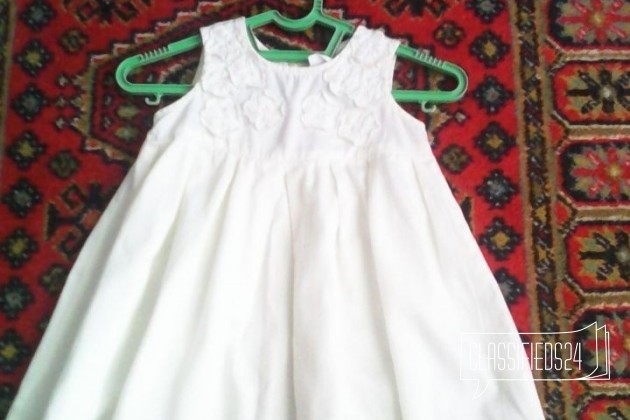 Фирменное платье в городе Саратов, фото 1, стоимость: 300 руб.