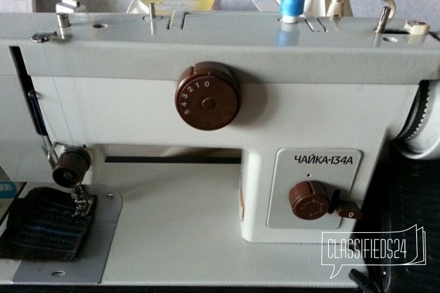 Настольная швейная машинка в городе Абакан, фото 1, стоимость: 3 700 руб.