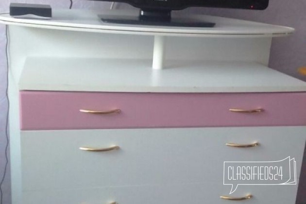 Комод с подставкой белый в городе Барнаул, фото 2, Шкафы